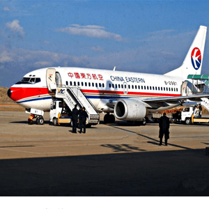 银川航空邮寄航空快运业稳步发展的原因是什么？
